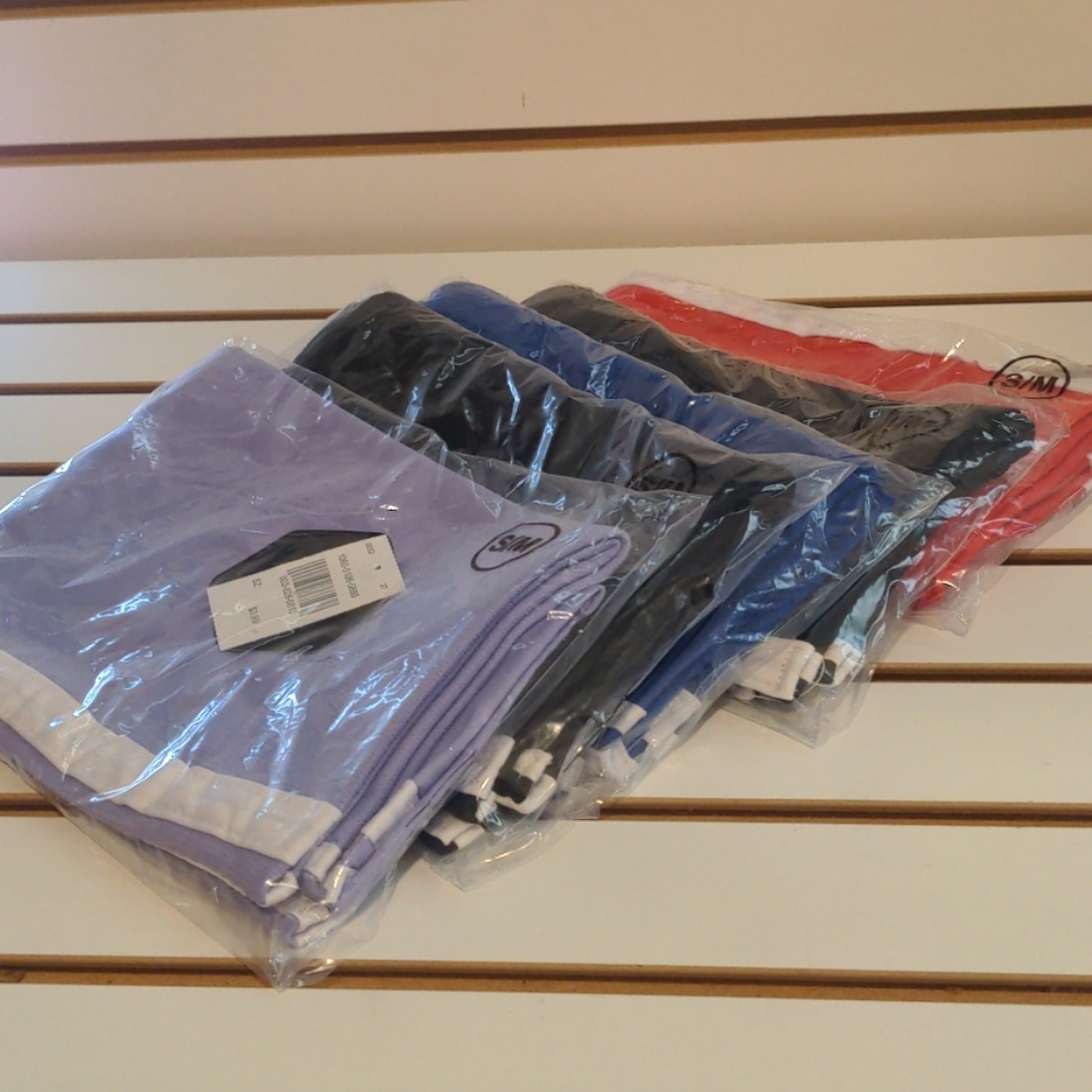 5 pack of woman's long running stretch shorts